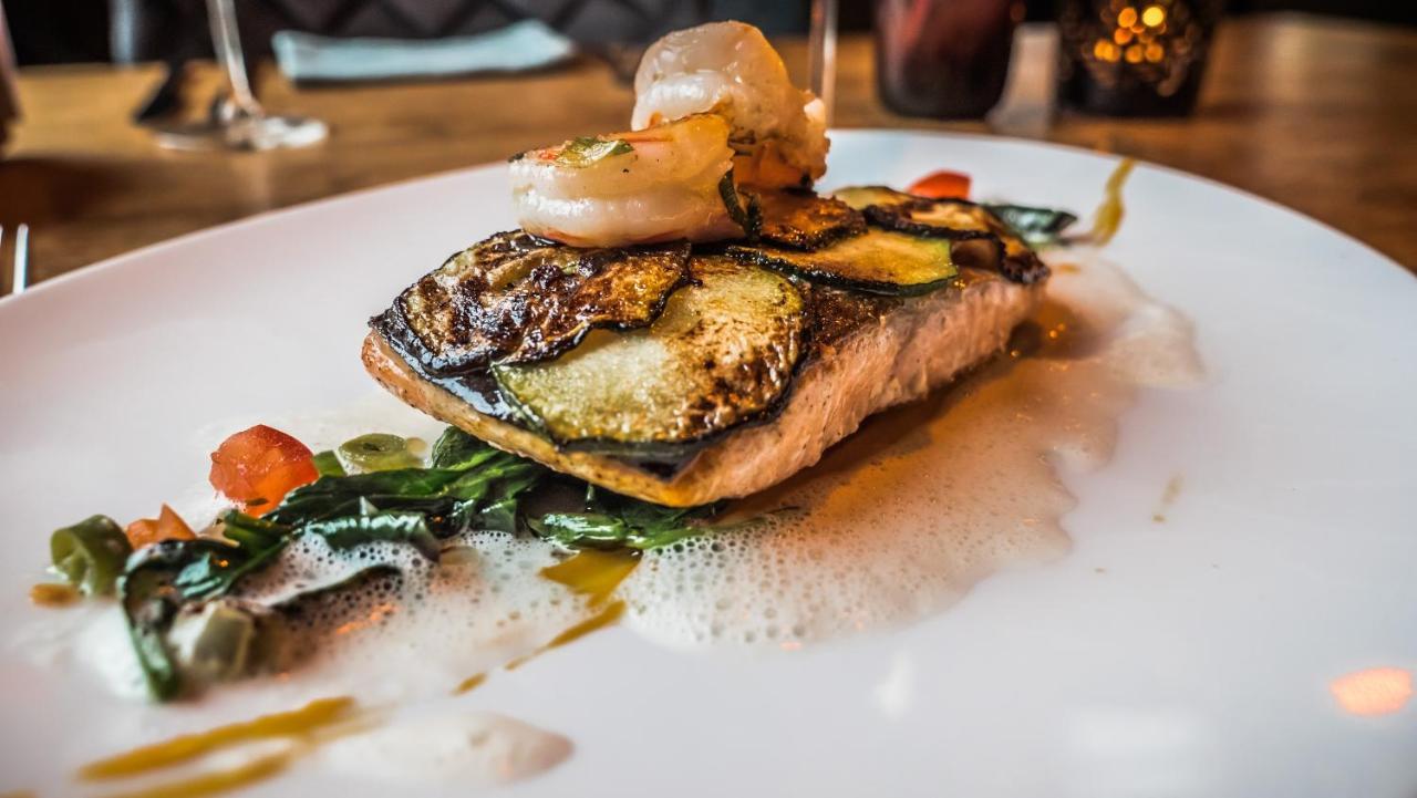 Cafe Restaurant 't Raedhus 2* Dokkum